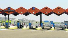Los transportistas exigen a Fomento los 10 millones para rebajar peajes en la AP-2
