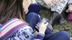 Tres de cada cuatro niños aragoneses entre 10 y 15 años tienen móvil