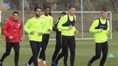 Un mes con las lesiones como protagonistas en la SD Huesca