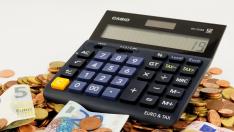 ¿Cómo puedo ahorrar en mi declaración de la renta de este año?