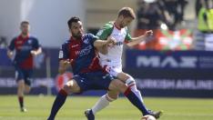 Enric Gallego, contra el Alavés.