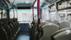 interior-transporte-publico-autobuses_53876-63434