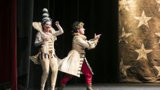 Representación de la obra 'Calígula', con la compañía aragonesa Nasú Teatro, en el Teatro Principal de Zaragoza