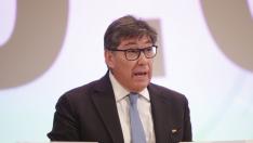 Aliaga durante el debate para la presidencia del Gobierno de Aragón.