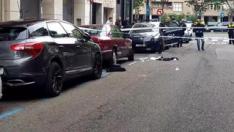 El suceso ha tenido lugar en la calle de José María Lacarra sobre las antes de las 10.30. La víctima ha sido trasladada a un centro hospitalario y el agresor ha sido detenido
