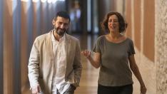 Álvaro Sanz y Patricia Luquin, en las Cortes de Aragón.