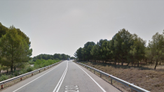 El accidente ha tenido lugar en el km 139,100 de la N-232, en las proximidades del paraje la Estanca de Alcañiz.