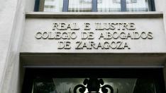 Sede del Colegio de Abogados de Zaragoza en la que se ha presentado el informe sobra la transcendencia económica de las profesiones colegidas en Aragón.