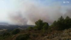 Aragón pide ayuda a la UME para apagar el incendio de la sierra de Alcubierre pero descarta peligro para la población