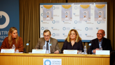 Pilar Borraz, Leandro Catalán, Mercedes Ortín y Vicente García durante la presentación este martes del congreso de Atención Primaria.