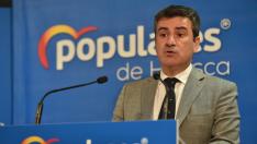 José Antonio Lagüens, diputado autonómico y presidente provincial del PP, durante la rueda de prensa de este martes.