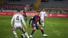 Juan Carlos Real, durante el partido de este sábado en León.