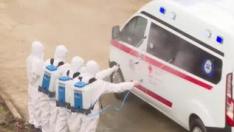 Se dispara el número de fallecidos por el coronavirus. La cifra ha superado el millar. Y el número de contagiados sigue creciendo. Ya son 43.000 personas, la inmensa mayoría en China.