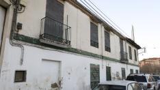 La casa ocupada por el colectivo Las Pikarazas ha quedado desalojada y tapiada por orden judicial