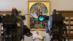 El Papa celebra su audiencia de los miércoles en 'streaming' desde su residencia en el Vaticano.
