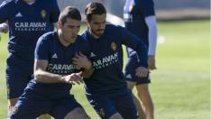 Zapater y Ros, juntos en un entrenamiento del Real Zaragoza meses atrás.
