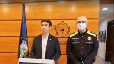 El alcalde de El Vendrell, Kenneth Martínez, ha comparecido junto a la Policía.
