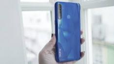 Realme 5.