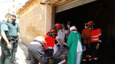 El operario municipal rescatado tras caer al algibe en Alloza.