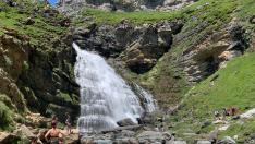 La cascada de la Cola de Caballo, el pasado lunes, en el Parque de Ordesa.