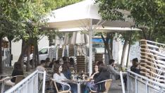 TERRAZAS Y VELADORES EN ZARAGOZA / 20/06/2020 / FOTO : OLIVER DUCH [[[FOTOGRAFOS]]] [[[HA ARCHIVO]]]