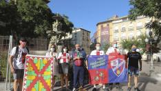 Aficionados de la SD Huesca, este sábado en la plaza de Navarra.