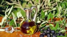 Seguimos desvelando algunos de los mitos que rodean los alimentos. En este vídeo hablaremos sobre el aceite de girasol y el de oliva, las hormonas y el pollo, los alimentos ECO y la leche entera.
