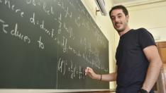 Víctor Manero da clases en la Facultad de Ciencias Humanas y de la Educación.