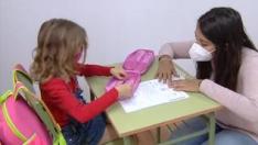 La escuela rural de Aguilar de Alfambra, Teruel, resurge en medio de la pandemia