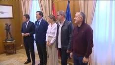Como ya ocurriera con el teletrabajo, agentes sociales y Gobierno apuran hasta el límite la negociación de esta cuarta ampliación de los ERTE. El Gobierno insisite: hoy se aprobará la prórroga. Los sindicatos sí apoyan la propuesta que supondrá la exención del 85 por ciento en las cuotas de la Seguridad Social para las empresas de menos de 50 trabajadores que continúen en el ERTE y del 75 por ciento para las de más de 50 trabajadores.