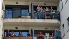 Aplausos a los sanitarios desde los balcones por el coronavirus /2020-05-17/ Foto: Jorge Escudero [[[FOTOGRAFOS]]] [[[HA ARCHIVO]]]