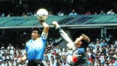 Gol metido con la mano por Maradona ante Inglaterra
