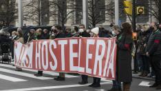 Un momento de la manifestación de la hostelería aragonesa en Zaragoza.