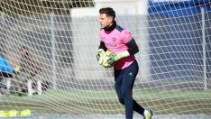 Álvaro Fernández, en el entrenamiento de este domingo de la SD Huesca.