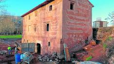 El antiguo molino harinero de Illueca ya se ha consolidado y se trabaja en su interior