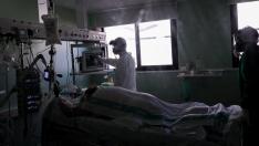 UCI DEL HOSPITAL CLINICO UNIVERSITARIO ' LOZANO BLESA ' ( ZARAGOZA ) / COVID 19 / 16/10/2020 / FOTO : OLIVER DUCH [[[FOTOGRAFOS]]][[[HA ARCHIVO]]]