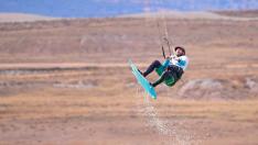 La Loteta es el embalse de Aragón donde más se practica kitesurf
