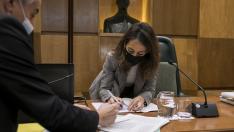 María Navarro, este martes, durante la comisión de Hacienda del Ayuntamiento de Zaragoza.