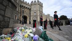 Flores a las puertas del castillo de Windsor.