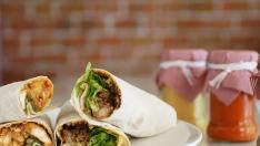 Las fajitas o pitas son una gran opción para llevar.
