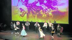 Un momento del espectáculo ‘Las voces de Goya’, ayer, en el Auditorio de Zaragoza