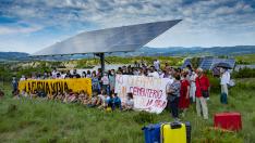 Protesta de los vecinos de La Fueva contra los macroparques fotovoltaicos.