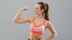 Combate los brazos flácidos con estos sencillos ejercicios
