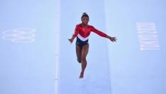 Simone Biles decide no competir en las finales de salto y barras asimétricas