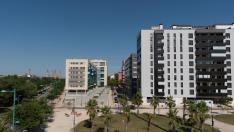 Las viviendas que dan al río se estrenaron hace dos años.