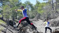 Un corredor del Club Ibón, en Torres de Albarracín, donde se realiza la prueba de distancia media del Nacional