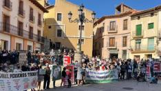 La concentración reivindicativa se ha realizado en la plaza Carlos Castel de Montalbán.
