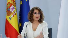 La ministra de Hacienda, María Jesús Montero, participa en la rueda de prensa posterior al Consejo de Ministros extraordinario, en el que se ha aprobado el proyecto de Presupuestos Generales del Estado para 2022.