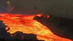 El volcán provoca un 'tsunami de lava'