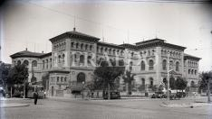 Fue inaugurado el 18 de octubre de 1893